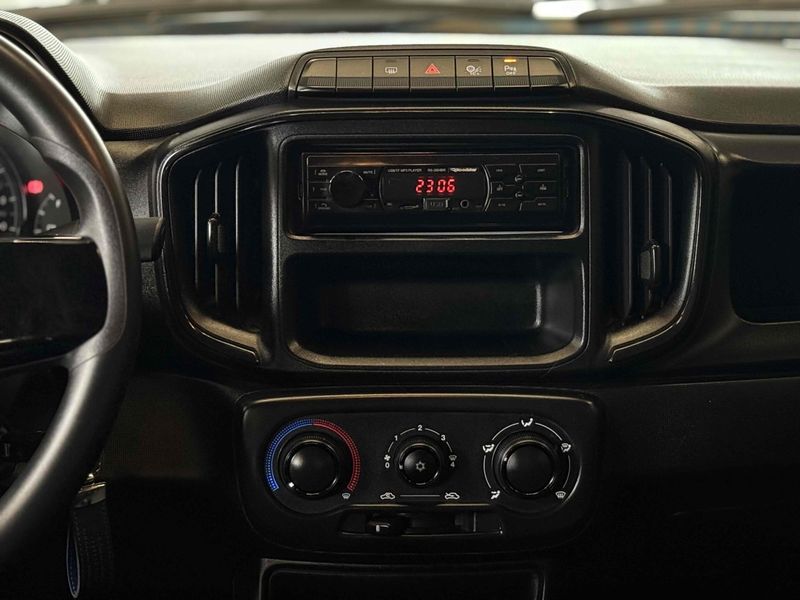 FIAT STRADA 1.3 FIREFLY FREEDOM CD 2023/2023 LEHMEN VEÍCULOS VENÂNCIO AIRES / Carros no Vale