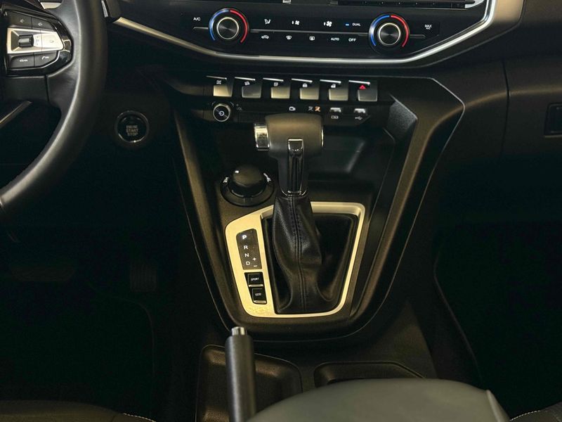 FIAT TITANO 2.2 TURBO RANCH 4X4 AT6 2024/2025 LEHMEN VEÍCULOS VENÂNCIO AIRES / Carros no Vale