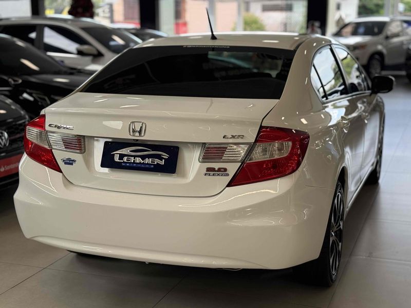 HONDA CIVIC 2.0 LXR 16V 2014/2015 LEHMEN VEÍCULOS VENÂNCIO AIRES / Carros no Vale
