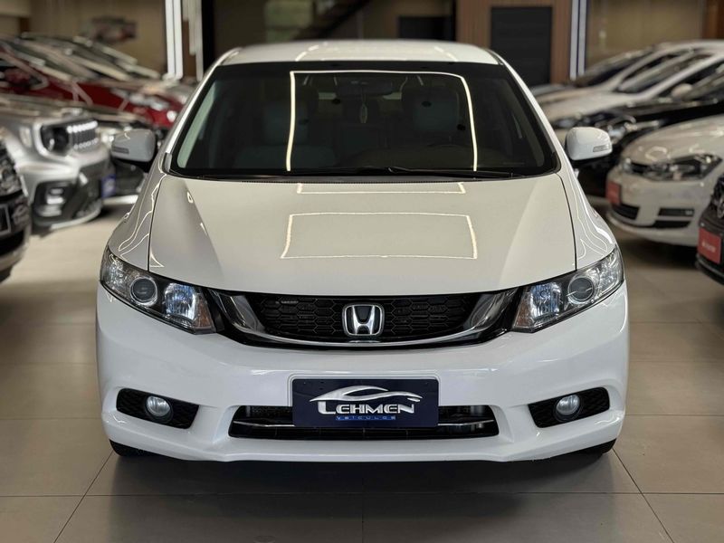 HONDA CIVIC 2.0 LXR 16V 2014/2015 LEHMEN VEÍCULOS VENÂNCIO AIRES / Carros no Vale