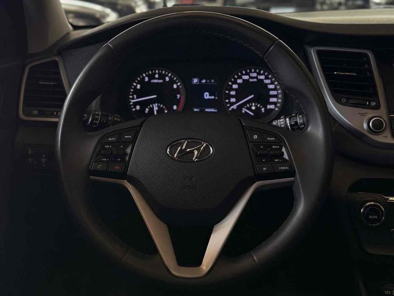 HYUNDAI TUCSON 1.6 16V T-GDI GLS ECOSHIFT 2018/2019 LEHMEN VEÍCULOS VENÂNCIO AIRES / Carros no Vale