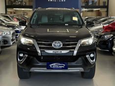 TOYOTA HILUX SW4 2.8 SRX DIAMOND 4X4 7 LUGARES 16V TURBO INTERCOOLER 2018/2019 LEHMEN VEÍCULOS VENÂNCIO AIRES / Carros no Vale
