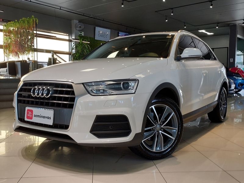 Audi Q3 2.0 TFSI AMBIENTE QUATTRO 4P GASOLINA S TRONIC 2018/2018 BETIOLO NOVOS E SEMINOVOS LAJEADO / Carros no Vale