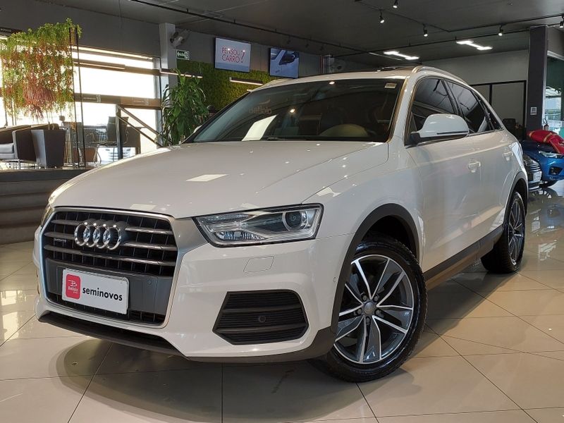Audi Q3 2.0 TFSI AMBIENTE QUATTRO 4P GASOLINA S TRONIC 2018/2018 BETIOLO NOVOS E SEMINOVOS LAJEADO / Carros no Vale