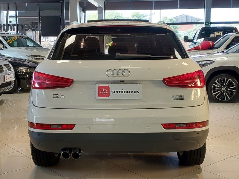 Audi Q3 2.0 TFSI AMBIENTE QUATTRO 4P GASOLINA S TRONIC 2018/2018 BETIOLO NOVOS E SEMINOVOS LAJEADO / Carros no Vale