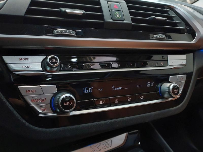 BMW X3 2.0 16V HÍBRIDO XDRIVE30E STEPTRONIC 2020/2021 BETIOLO NOVOS E SEMINOVOS LAJEADO / Carros no Vale BMW X3 2.0 16V HÍBRIDO XDRIVE30E STEPTRONIC 2020/2021 BETIOLO NOVOS E SEMINOVOS LAJEADO / Carros no Vale