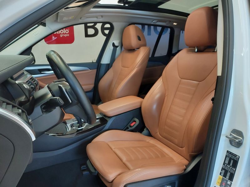 BMW X3 2.0 16V HÍBRIDO XDRIVE30E STEPTRONIC 2020/2021 BETIOLO NOVOS E SEMINOVOS LAJEADO / Carros no Vale BMW X3 2.0 16V HÍBRIDO XDRIVE30E STEPTRONIC 2020/2021 BETIOLO NOVOS E SEMINOVOS LAJEADO / Carros no Vale