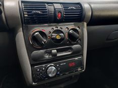 Chevrolet CLASSIC 1.0 MPFI LS 8V FLEX 4P MANUAL 2011/2012 BETIOLO NOVOS E SEMINOVOS LAJEADO / Carros no Vale