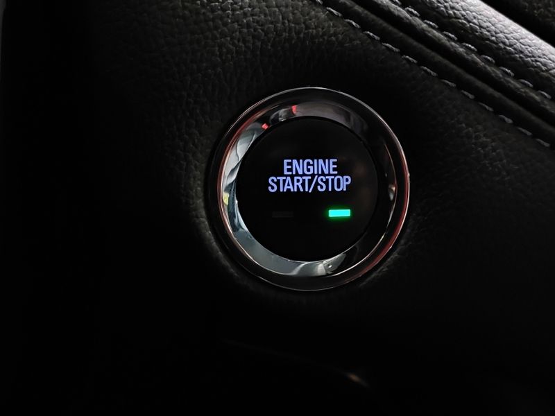 Chevrolet CRUZE 1.4 TURBO LTZ 16V FLEX 4P AUTOMÁTICO 2022/2022 BETIOLO NOVOS E SEMINOVOS LAJEADO / Carros no Vale