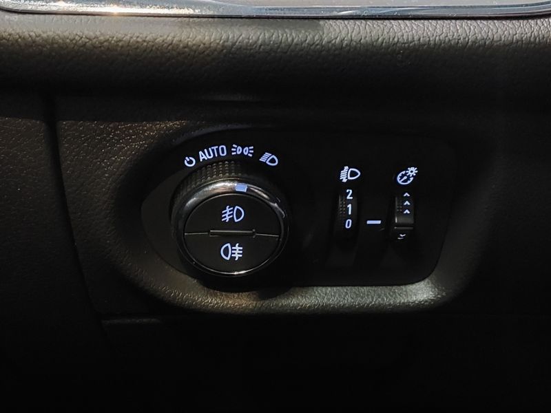 Chevrolet CRUZE 1.4 TURBO LTZ 16V FLEX 4P AUTOMÁTICO 2022/2022 BETIOLO NOVOS E SEMINOVOS LAJEADO / Carros no Vale