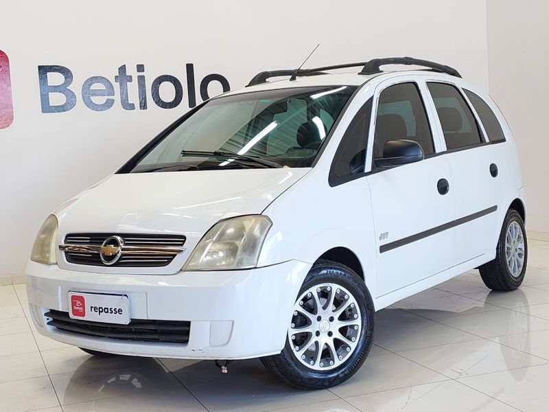Chevrolet MERIVA 1.8 MPFI JOY 8V FLEX 4P MANUAL 2008/2008 BETIOLO NOVOS E SEMINOVOS LAJEADO / Carros no Vale