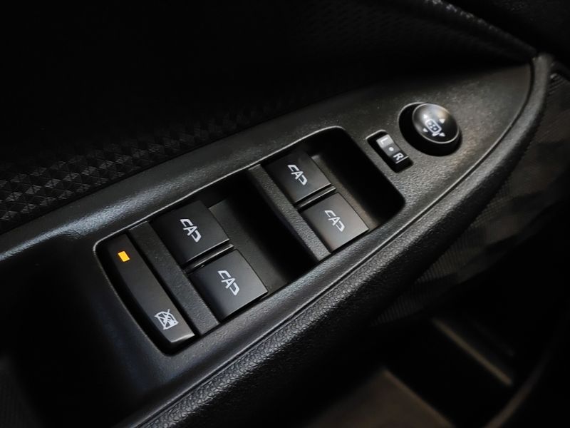 Chevrolet ONIX 1.0 FLEX LT MANUAL 2022/2023 BETIOLO NOVOS E SEMINOVOS LAJEADO / Carros no Vale