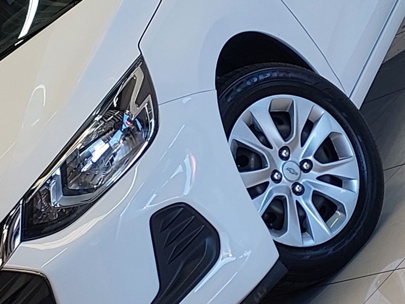 Chevrolet ONIX 1.0 FLEX LT MANUAL 2022/2023 BETIOLO NOVOS E SEMINOVOS LAJEADO / Carros no Vale