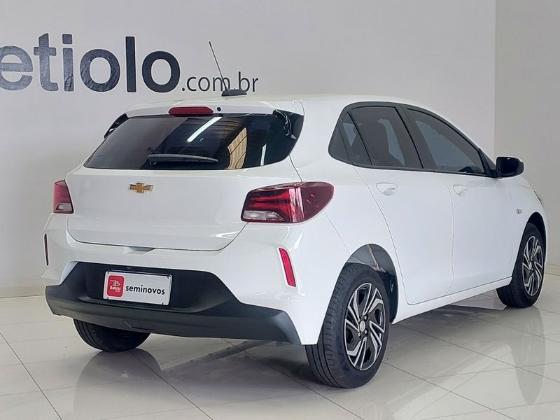 Chevrolet ONIX 1.0 FLEX LT MANUAL 2024/2024 BETIOLO NOVOS E SEMINOVOS LAJEADO / Carros no Vale