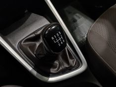 Chevrolet ONIX 1.0 FLEX PLUS LT MANUAL 2022/2023 BETIOLO NOVOS E SEMINOVOS LAJEADO / Carros no Vale