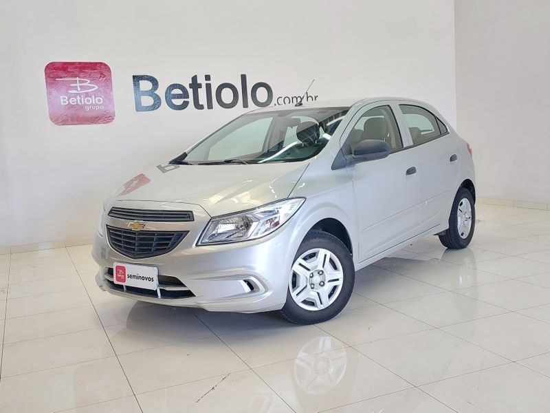 Chevrolet ONIX 1.0 MPFI LS 8V FLEX 4P MANUAL 2014/2015 BETIOLO NOVOS E SEMINOVOS LAJEADO / Carros no Vale