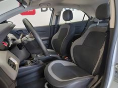 Chevrolet ONIX 1.0 MPFI LS 8V FLEX 4P MANUAL 2014/2015 BETIOLO NOVOS E SEMINOVOS LAJEADO / Carros no Vale