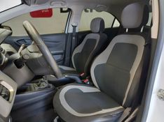 Chevrolet ONIX 1.0 MPFI LT 8V FLEX 4P MANUAL 2016/2016 BETIOLO NOVOS E SEMINOVOS LAJEADO / Carros no Vale