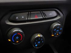 Chevrolet ONIX 1.0 MPFI LT 8V FLEX 4P MANUAL 2016/2016 BETIOLO NOVOS E SEMINOVOS LAJEADO / Carros no Vale