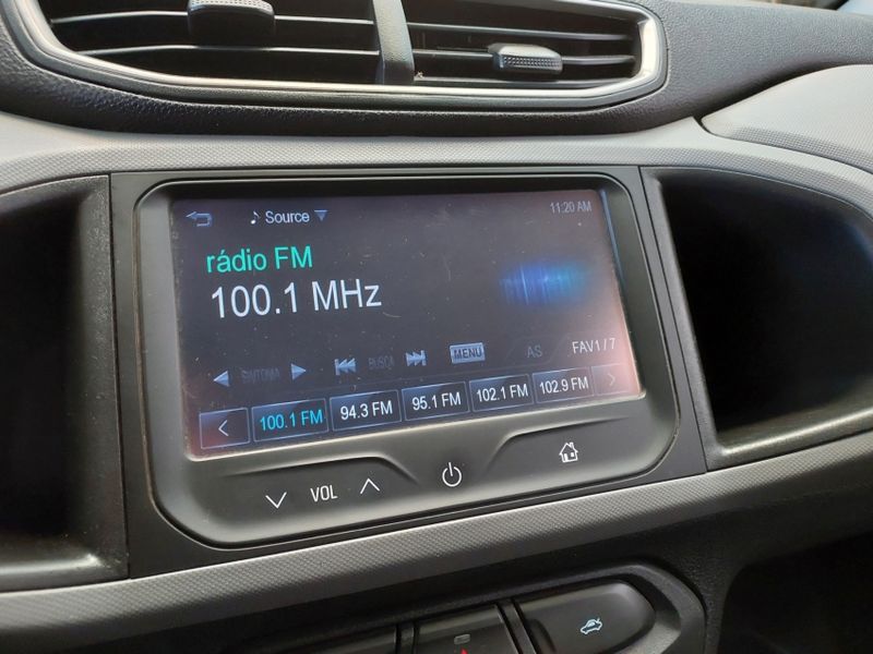 Chevrolet ONIX 1.0 MPFI LT 8V FLEX 4P MANUAL 2016/2016 BETIOLO NOVOS E SEMINOVOS LAJEADO / Carros no Vale