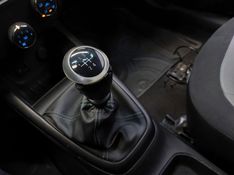 Chevrolet ONIX 1.0 MPFI LT 8V FLEX 4P MANUAL 2016/2016 BETIOLO NOVOS E SEMINOVOS LAJEADO / Carros no Vale