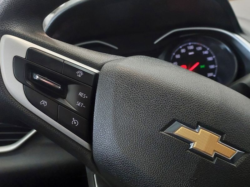 Chevrolet ONIX 1.0 TURBO FLEX LT AUTOMÁTICO 2024/2024 BETIOLO NOVOS E SEMINOVOS LAJEADO / Carros no Vale Chevrolet ONIX 1.0 TURBO FLEX LT AUTOMÁTICO 2024/2024 BETIOLO NOVOS E SEMINOVOS LAJEADO / Carros no Vale