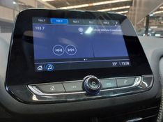 Chevrolet ONIX 1.0 TURBO FLEX LT AUTOMÁTICO 2022/2023 BETIOLO NOVOS E SEMINOVOS LAJEADO / Carros no Vale