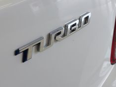 Chevrolet ONIX 1.0 TURBO FLEX LT AUTOMÁTICO 2022/2023 BETIOLO NOVOS E SEMINOVOS LAJEADO / Carros no Vale