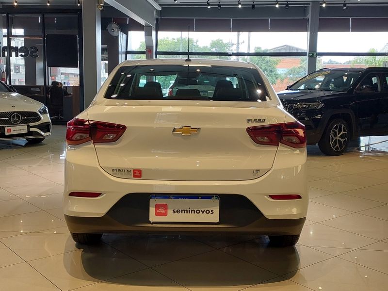 Chevrolet ONIX 1.0 TURBO FLEX LT AUTOMÁTICO 2022/2022 BETIOLO NOVOS E SEMINOVOS LAJEADO / Carros no Vale