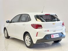 Chevrolet ONIX 1.0 TURBO FLEX LT AUTOMÁTICO 2022/2023 BETIOLO NOVOS E SEMINOVOS LAJEADO / Carros no Vale