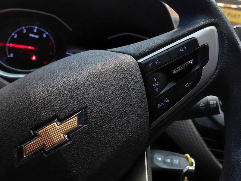 Chevrolet ONIX 1.0 TURBO FLEX LT MANUAL 2022/2023 BETIOLO NOVOS E SEMINOVOS LAJEADO / Carros no Vale Chevrolet ONIX 1.0 TURBO FLEX LT MANUAL 2022/2023 BETIOLO NOVOS E SEMINOVOS LAJEADO / Carros no Vale