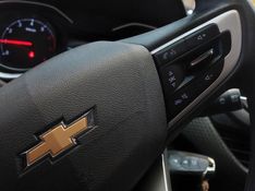 Chevrolet ONIX 1.0 TURBO FLEX LT MANUAL 2022/2023 BETIOLO NOVOS E SEMINOVOS LAJEADO / Carros no Vale