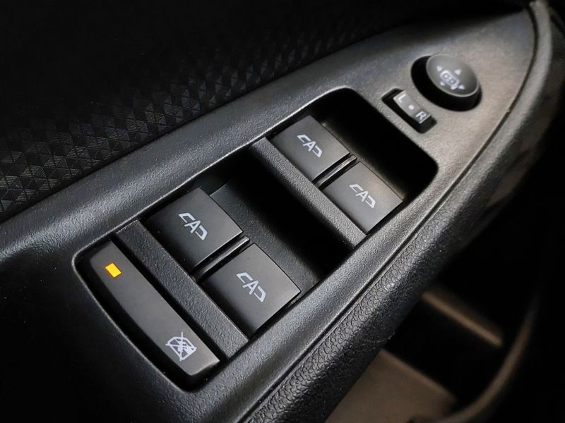 Chevrolet ONIX 1.0 TURBO FLEX LT MANUAL 2022/2023 BETIOLO NOVOS E SEMINOVOS LAJEADO / Carros no Vale