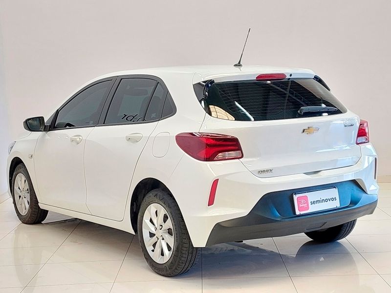Chevrolet ONIX 1.0 TURBO FLEX LT MANUAL 2022/2023 BETIOLO NOVOS E SEMINOVOS LAJEADO / Carros no Vale Chevrolet ONIX 1.0 TURBO FLEX LT MANUAL 2022/2023 BETIOLO NOVOS E SEMINOVOS LAJEADO / Carros no Vale