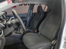 Chevrolet ONIX 1.0 TURBO FLEX LT MANUAL 2022/2023 BETIOLO NOVOS E SEMINOVOS LAJEADO / Carros no Vale