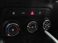 Chevrolet ONIX 1.0 TURBO FLEX LTZ AUTOMÁTICO 2024/2025 BETIOLO NOVOS E SEMINOVOS LAJEADO / Carros no Vale