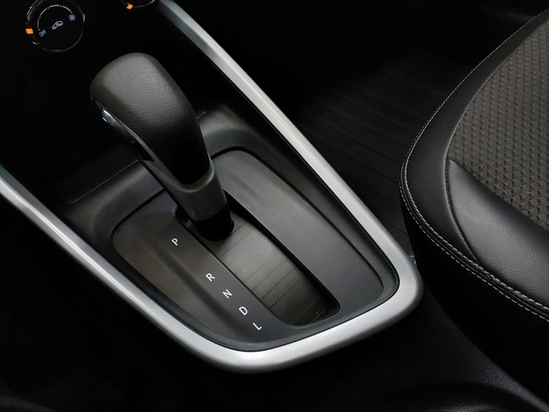 Chevrolet ONIX 1.0 TURBO FLEX LTZ AUTOMÁTICO 2024/2025 BETIOLO NOVOS E SEMINOVOS LAJEADO / Carros no Vale