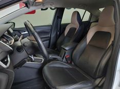 Chevrolet ONIX 1.0 TURBO FLEX PLUS LT AUTOMÁTICO 2020/2020 BETIOLO NOVOS E SEMINOVOS LAJEADO / Carros no Vale