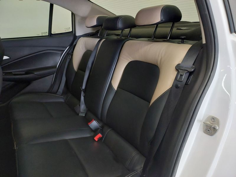 Chevrolet ONIX 1.0 TURBO FLEX PLUS LT AUTOMÁTICO 2020/2020 BETIOLO NOVOS E SEMINOVOS LAJEADO / Carros no Vale Chevrolet ONIX 1.0 TURBO FLEX PLUS LT AUTOMÁTICO 2020/2020 BETIOLO NOVOS E SEMINOVOS LAJEADO / Carros no Vale