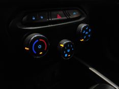 Chevrolet ONIX 1.4 MPFI LTZ 8V FLEX 4P MANUAL 2016/2016 BETIOLO NOVOS E SEMINOVOS LAJEADO / Carros no Vale