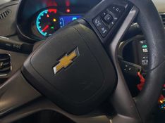 Chevrolet ONIX 1.4 MPFI LTZ 8V FLEX 4P MANUAL 2016/2016 BETIOLO NOVOS E SEMINOVOS LAJEADO / Carros no Vale