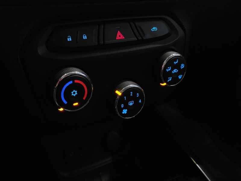 Chevrolet PRISMA 1.4 MPFI LTZ 8V FLEX 4P AUTOMÁTICO 2016/2017 BETIOLO NOVOS E SEMINOVOS LAJEADO / Carros no Vale