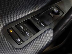 Chevrolet TRACKER 1.0 TURBO FLEX PREMIER AUTOMÁTICO 2022/2023 BETIOLO NOVOS E SEMINOVOS LAJEADO / Carros no Vale