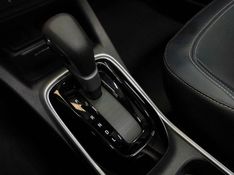 Chevrolet TRACKER 1.2 TURBO FLEX PREMIER AUTOMÁTICO 2023/2024 BETIOLO NOVOS E SEMINOVOS LAJEADO / Carros no Vale