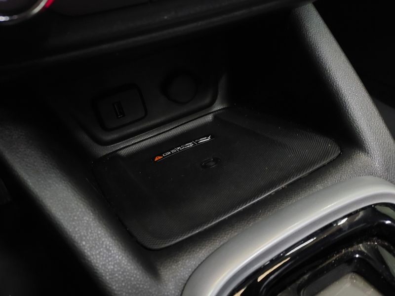 Chevrolet TRACKER 1.2 TURBO FLEX PREMIER AUTOMÁTICO 2023/2024 BETIOLO NOVOS E SEMINOVOS LAJEADO / Carros no Vale