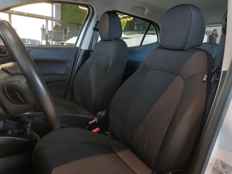 Fiat ARGO 1.0 FIREFLY FLEX DRIVE MANUAL 2023/2024 BETIOLO NOVOS E SEMINOVOS LAJEADO / Carros no Vale