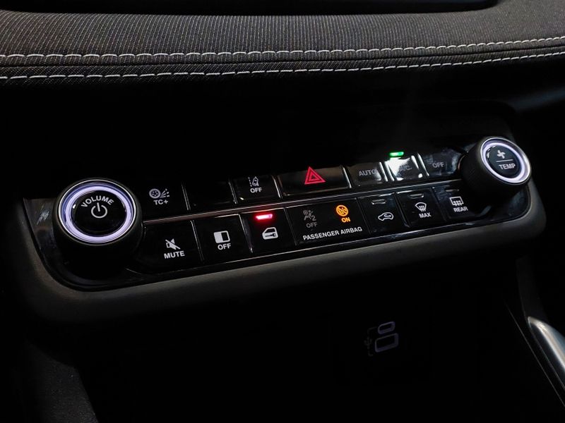 Fiat FASTBACK 1.0 TURBO 200 HYBRID AUDACE CVT 2025/2025 BETIOLO NOVOS E SEMINOVOS LAJEADO / Carros no Vale