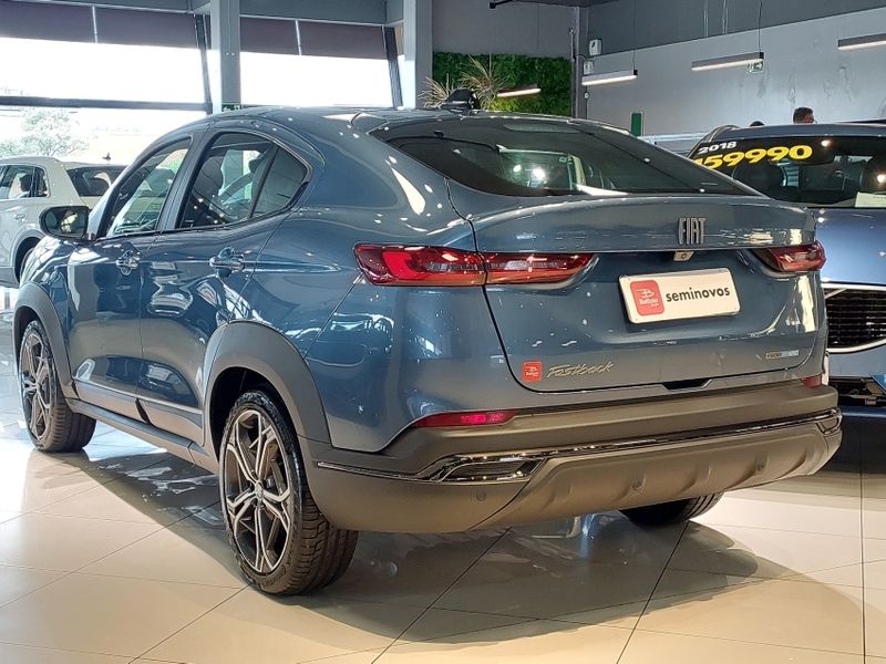 Fiat FASTBACK 1.0 TURBO 200 HYBRID IMPETUS CVT 2025/2025 BETIOLO NOVOS E SEMINOVOS LAJEADO / Carros no Vale Fiat FASTBACK 1.0 TURBO 200 HYBRID IMPETUS CVT 2025/2025 BETIOLO NOVOS E SEMINOVOS LAJEADO / Carros no Vale
