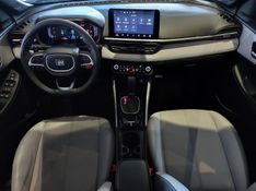 Fiat FASTBACK 1.0 TURBO 200 HYBRID IMPETUS CVT 2025/2025 BETIOLO NOVOS E SEMINOVOS LAJEADO / Carros no Vale