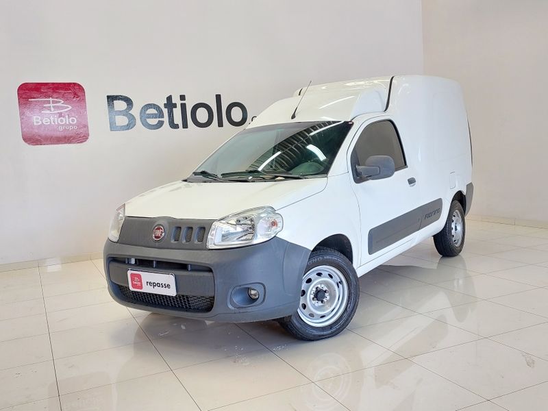 Fiat FIORINO 1.4 MPI FURGÃO 8V FLEX 2P MANUAL 2015/2015 BETIOLO NOVOS E SEMINOVOS LAJEADO / Carros no Vale